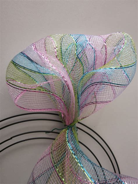 Spontaneously Creative: Mesh Easter Wreath