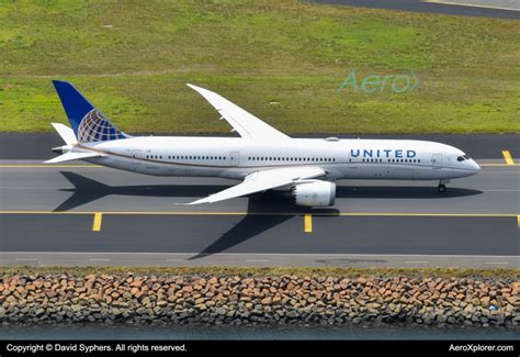 N United Airlines Boeing By David Syphers Aeroxplorer