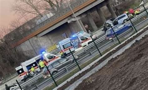 Gravissimo Incidente Sulla Statale Traffico Bloccato Verso Milano