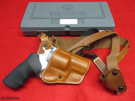 Ruger Super Redhawk Alaskan 44 Magnum w/leather holster, box