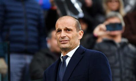 Gazzetta Juventus Chi Rimane Allegri Ago Della Bilancia Per