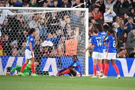 Battue par l Allemagne la France échoue aux portes de la finale de l Euro