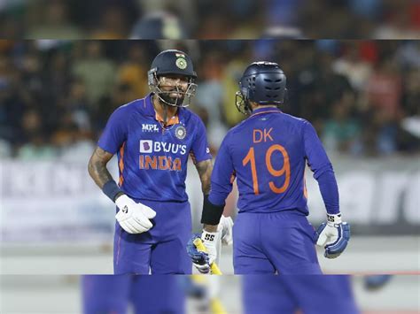 Dinesh Karthik Big Statement On Hardik Pandya Captaincy