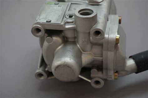 Mercedes Power Steering Pump C M