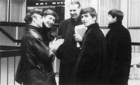 George Martin, the 'Fifth Beatle' – 31 Stunning Vintage Pictures of the ...