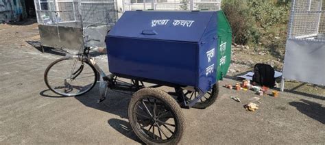 Singraul Metal Manual Pedal Garbage Cycle Rickshaws Certification Ce