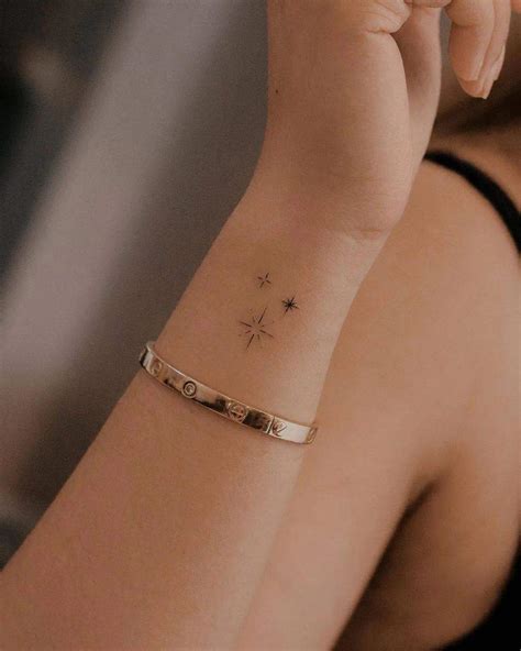 Tatuajes De Estrellas En El Brazo