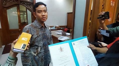 Foto Dituding Cuma Punya Ijazah Setara Smk Gibran Saya Anggap Lucu