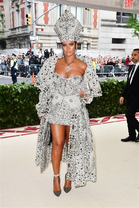 Met Gala 2018 Red Carpet Photos Rihanna Migos And More Billboard