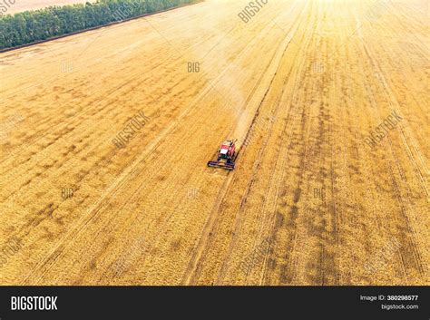 Agriculture Machine Image & Photo (Free Trial) | Bigstock