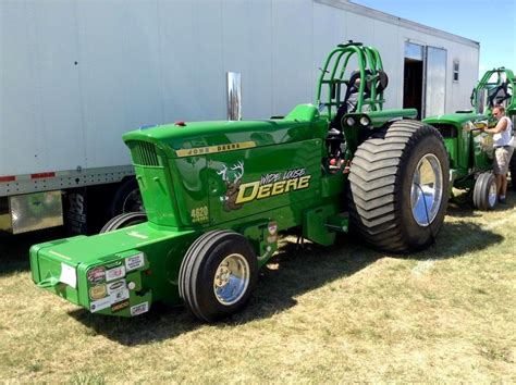 Pin On Tractor Pulling