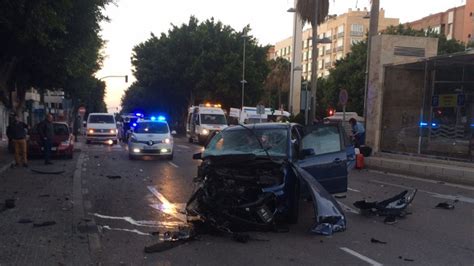 El conductor del accidente mortal se saltó varios semáforos desde las