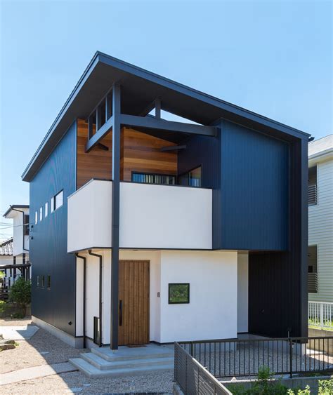 Uebo Design ウエボデザイン 愛知県 安城市 注文住宅 施工事例 外観 外壁 ガルバリウム鋼板