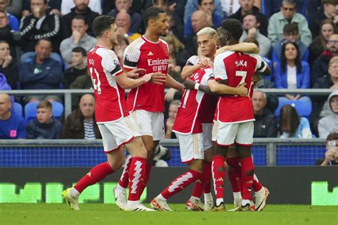 Arsenal Goes Back On Top Of Premier League And Man City Routs Aston