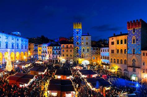 MERCATINI DI NATALE A NAPOLI 2024 FOTO DATE ORARI EVENTI COME