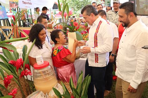 RUTILIO ESCANDÓN inaugura Primer Festival Internacional del Cacao