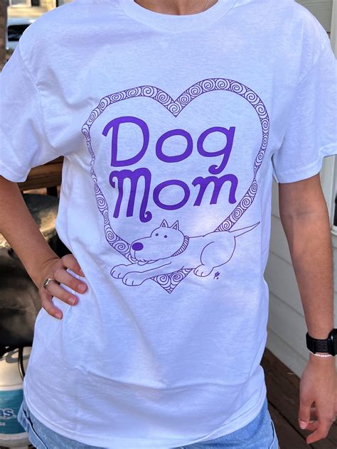 Dog Mom T-Shirt – Dog Art by Binky and Bell