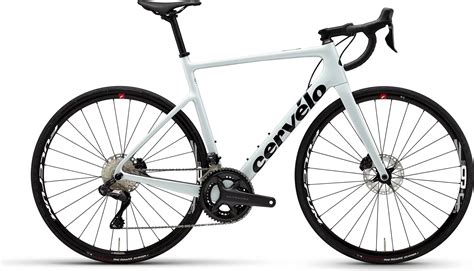 Cervélo Caledonia Ultegra Di2 2023 | Bikes.Fan