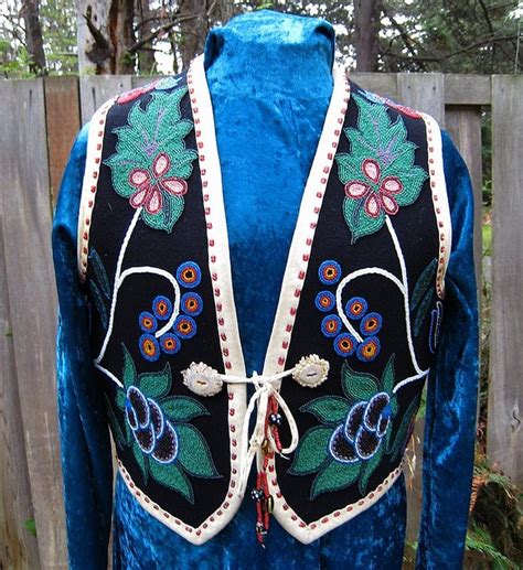 images  native american beadwork  pinterest vests