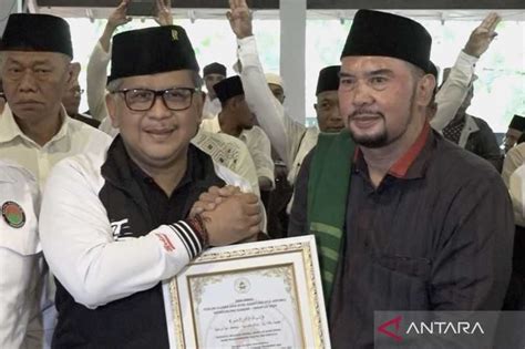 Ulama Dan Kiai Kampung Jakarta Deklarasikan Dukung Ganjar Mahfud