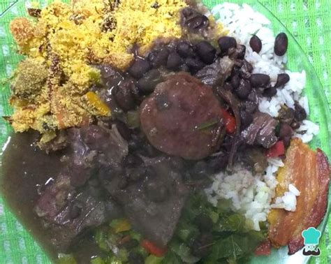 Feijoada com carne seca - muito fácil de fazer