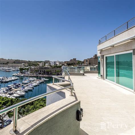 Sea Views In Malta Estate Agent Views Property For Sale