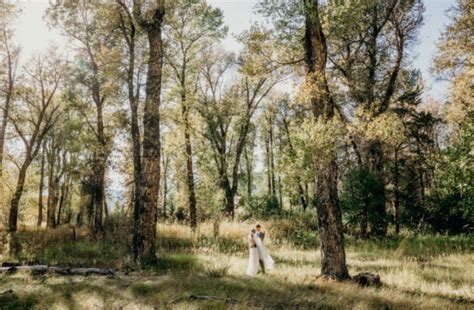 Amangani Wedding Portraits in Jackson Hole | Isaac & Stephanie - Erin Wheat Co.