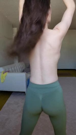 Body Waves Topless In Yoga Pants Hd Porn Pics