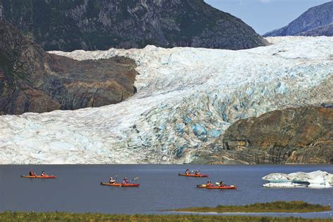 Alaska Kayaking Tour | Juneau Day Tours | Mendenhall Glacier