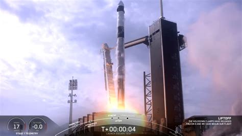 Spacex Laat Raket Succesvol Lanceren En Ontploffen Voor Veiligheidstest