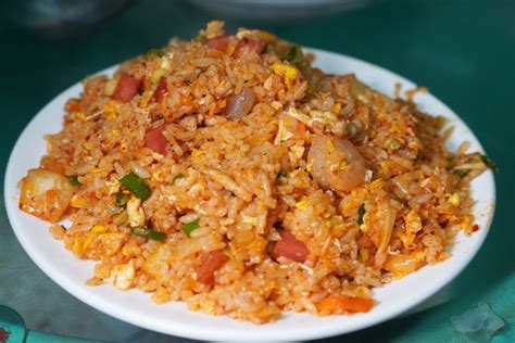 屏東潮州｜百年老店阿婆炒粿仔｜食尚玩家推薦，粉紅炒粄條口感q彈料豐富 袁彬的美食旅遊筆記