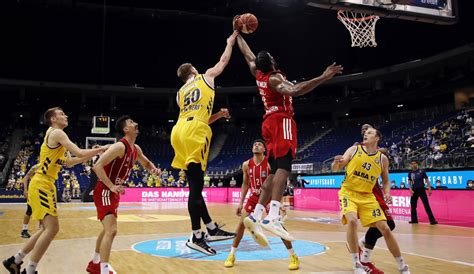 Sieg In Berlin Bayern München Gleicht In Den Bbl Finals Gegen