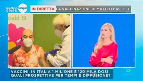 Vaccino Covid La Dose Del Richiamo Per Il Prof Bassetti In Diretta