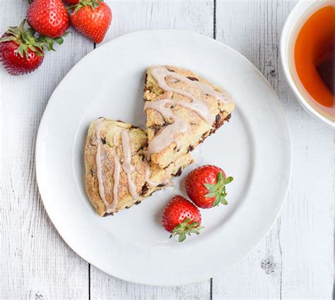 Low-FODMAP 'Copycat' Starbucks Cinnamon Chip Scone Recipe; Gluten-free