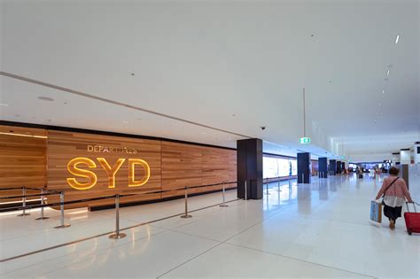 Sydney Airport T2 International Departures Jadecross