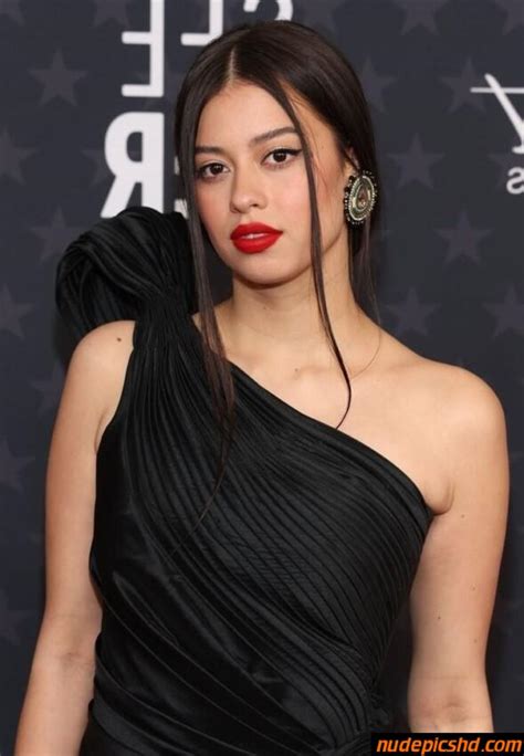 Amber Midthunder Nude Porn Photos NudePicsHD