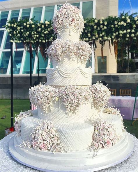 Lista Foto Piso Pasteles De Boda Sencillos De Dos Pisos Mirada Tensa