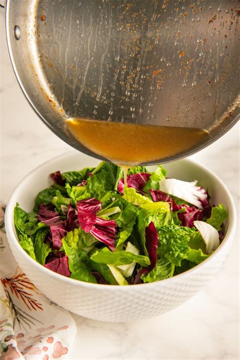 Wilted Lettuce Salad With Hot Bacon Dressing Easy Dinner Ideas