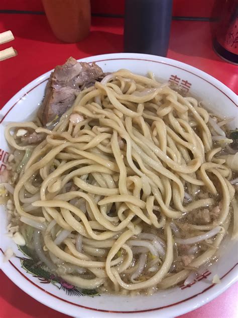 智大es On Twitter ラーメン二郎 千葉店 小ラーメン ニンニク少し ヤサイ アブラ 久しぶりの千葉店 しょっぱめの非乳化