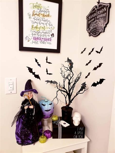 Halloween 2026에 있는 Nicole Harmon님의 핀