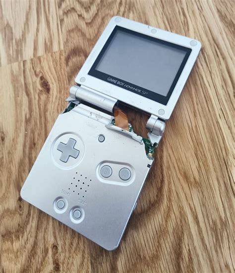 Game Boy Advance Sp Defekt Kaufen Auf Ricardo