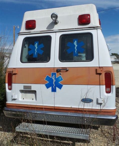 Ford E350 Ambulance for sale: photos, technical specifications, description