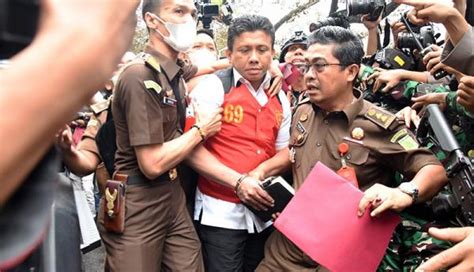 Ferdy Sambo Akhirnya Disidang Ini Perjalanan Kasusnya Dari Saat