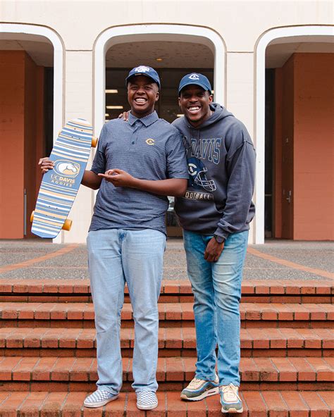Aggie Merchandise Launches On Amazon Uc Davis