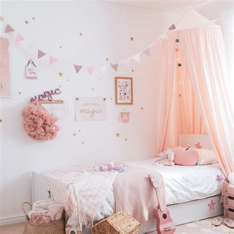 Chic And Stylish Bedroom Decor Pink Ideas For A Feminine Touch