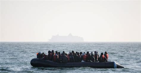 French British Rescuers Passed Buck As Migrants Drowned Reports