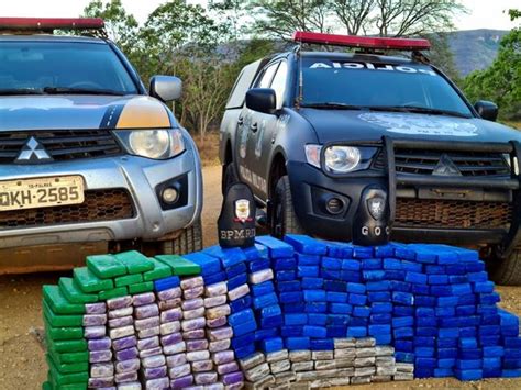 Opera O Da Pol Cia Militar Apreende Quilos De Maconha Em Carro