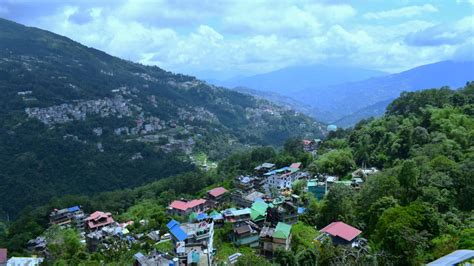 5 Alluring Best Places To Stay In Gangtok India Travelpedia