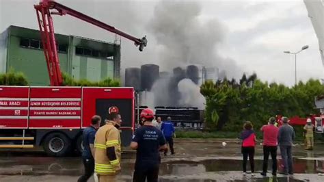 İzmir Kemalpaşa da fabrika yangını Çok sayıda ekip sevk edildi