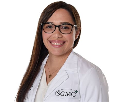 Dr Medina Joins Sgmc Infectious Disease